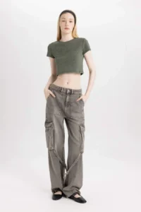 DeFacto Cool Fitted Washed Faded Effect Basic Plain Short Sleeve T-Shirt - Image 2