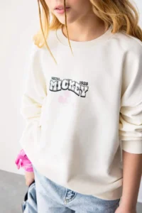 DeFacto Girl's Disney Mickey & Minnie Oversize Wide Fit Crew Neck Sweatshirt - Image 3