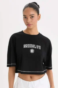 DeFacto 100% Cotton NBA Brooklyn Nets Cropped Fit T-Shirt - Image 2