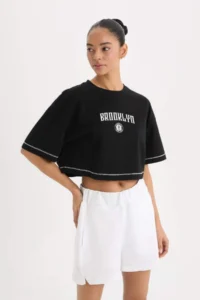 DeFacto 100% Cotton NBA Brooklyn Nets Cropped Fit T-Shirt - Image 4