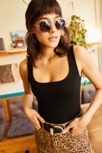Olalook Women's Black Square Collar Chest Insert Basic Athlete - Image 2