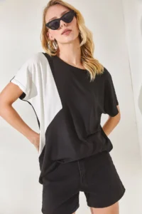 Olalook Women's Black Color Blocked Bat Knitted Viscose Blouse - Image 4