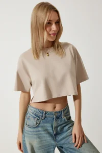 Happiness İstanbul Women's Beige 100% Cotton Oversize Crop Knitted T-Shirt - Image 2