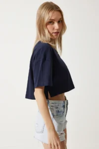 Happiness İstanbul Women's Navy Blue 100% Cotton Oversize Crop Knitted T-Shirt - Image 3