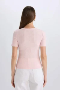 DeFacto Slim Fit Narrow Cut Crew Neck Ribbed Camisole Basic Plain Short Sleeve T-Shirt - Image 6