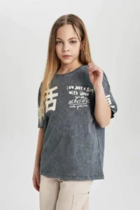 DeFacto Girl's Relax Fit Crew Neck Printed Washable Faded Effect Short Sleeve T-Shirt - Image 4