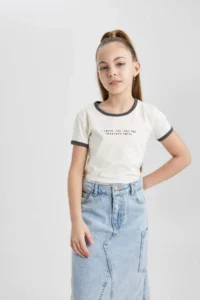 DeFacto Girl's Crew Neck Crop Printed Short Sleeve T-Shirt - Image 3