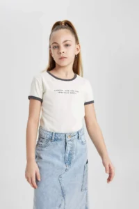 DeFacto Girl's Crew Neck Crop Printed Short Sleeve T-Shirt - Image 4