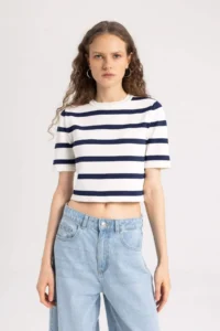 DeFacto Fitted Crew Neck Striped Short Sleeve Knitwear T-Shirt - Image 4