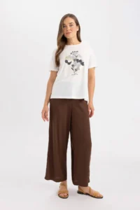 DeFacto Relax Fit Crew Neck Printed Short Sleeve T-Shirt - Image 2