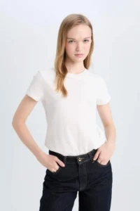 DeFacto Cool Regular Fit Crew Neck Basic Plain Short Sleeve White T-Shirt - Image 3