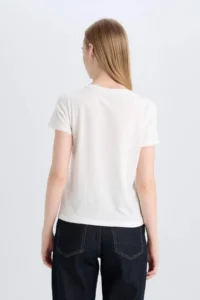 DeFacto Cool Regular Fit Crew Neck Basic Plain Short Sleeve White T-Shirt - Image 5