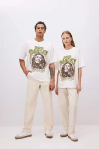 DeFacto Unisex Bob Marley One Love Oversize Wide Fit Crew Neck Short Sleeve T-Shirt - Image 2