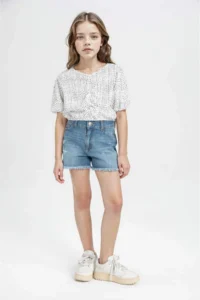 DeFacto Relax Fit Crinkle Fabric Short Sleeve T-Shirt Girls - Image 2
