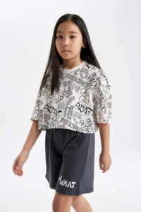DeFacto Crew Neck Crop Glow in the Dark Printed Short Sleeve T-Shirt Girls - Image 7