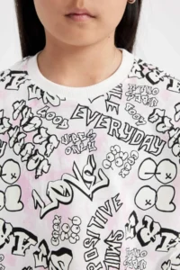 DeFacto Crew Neck Crop Glow in the Dark Printed Short Sleeve T-Shirt Girls - Image 8