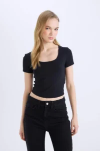 DeFacto Fitted U Neck Basic Plain Short Sleeve T-Shirt - Image 3