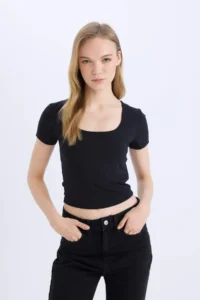 DeFacto Fitted U Neck Basic Plain Short Sleeve T-Shirt - Image 5