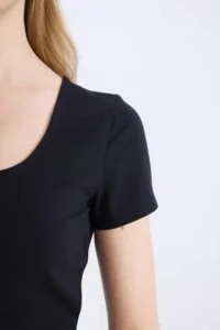DeFacto Fitted U Neck Basic Plain Short Sleeve T-Shirt - Image 6