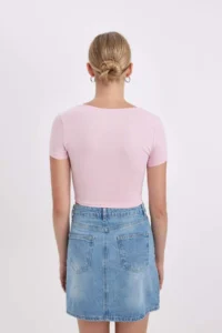 DeFacto Fitted U Neck Basic Plain Short Sleeve T-Shirt - Image 5