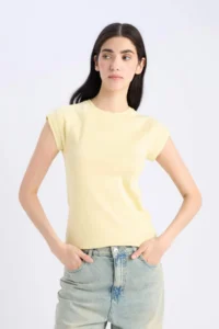 DeFacto Slim Fit Narrow Cut Crew Neck Basic Plain Rib Short Sleeve T-Shirt - Image 4