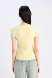 DeFacto Slim Fit Narrow Cut Crew Neck Basic Plain Rib Short Sleeve T-Shirt - Image 6