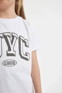 DeFacto Girl's Crew Neck Printed Short Sleeve T-Shirt - Image 4