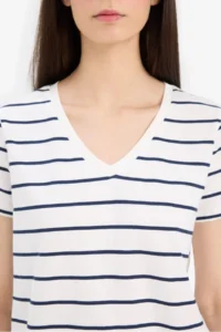 DeFacto Relax Fit V-Neck Striped Short Sleeve T-Shirt - Image 5