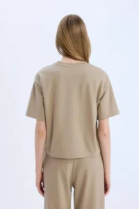 DeFacto Relax Fit Crew Neck Basic Plain Short Sleeve T-Shirt - Image 6