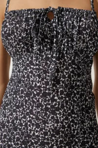 Happiness İstanbul Women's Black and White Floral Slit Summer Knitted Dress CI00029 - Image 4