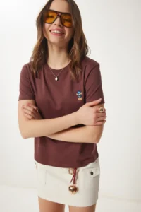 Happiness İstanbul Women's Brown Teddy Bear Embroidered Cotton Knitted T-Shirt - Image 3