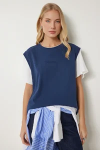 Happiness İstanbul Women's Navy Blue Contrast Colored Cotton Knitted T-Shirt