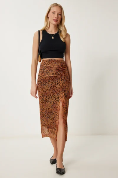 CR00490-BROWN_1
