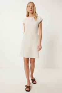 Happiness İstanbul Women's Beige Lace Detailed Pocket Linen Dress - Image 2