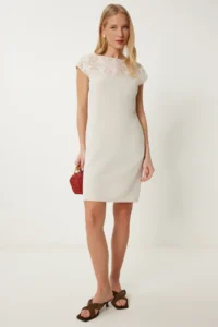 Happiness İstanbul Women's Beige Lace Detailed Pocket Linen Dress - Image 3