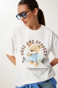 Happiness İstanbul Women's Ecru Printed Oversize Cotton Knitted T-Shirt - Image 2