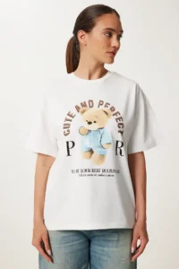 Happiness İstanbul Women's Ecru Printed Oversize Cotton Knitted T-Shirt - Image 3