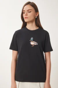 Happiness İstanbul Women's Black Stone Detailed Embroidered Cotton Knitted T-Shirt - Image 4
