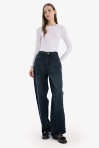 DeFacto Fitted Crew Neck Basic Plain Long Sleeve T-Shirt - Image 2