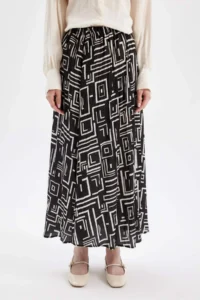 DeFacto Pleated Patterned Satin Maxi Hijab Skirt - Image 4