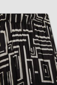DeFacto Pleated Patterned Satin Maxi Hijab Skirt - Image 8