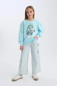 DeFacto Hatsune Miku Oversize Wide Fit Crew Neck Sweatshirt Girl - Image 2