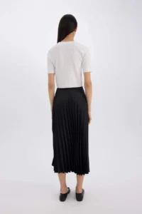 DeFacto A-Line High Waist Pleated Basic Plain Satin Maxi Skirt - Image 5