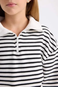 DeFacto Girl's Oversize Wide Fit Half Zipper Striped Sweatshirt - Image 5