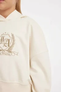 DeFacto Oversize Wide Fit Hooded Embroidered Sweatshirt Girl - Image 5
