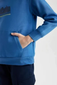 DeFacto Hooded Back Printed Pocket Sweatshirt Boy - Image 4