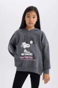 DeFacto Girl's Snoopy Oversize Wide Fit Hooded Sweatshirt - Image 3