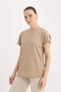 DeFacto Regular Fit Crew Neck Wrapped Short Sleeve T-Shirt - Image 4