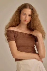 DeFacto Fitted Off Shoulder Wrinkled Short Sleeve T-Shirt - Image 2
