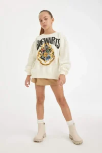 DeFacto Harry Potter Oversize Wide Fit Crew Neck Sweatshirt Girl - Image 2